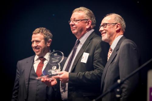 uk bus awards mw 210