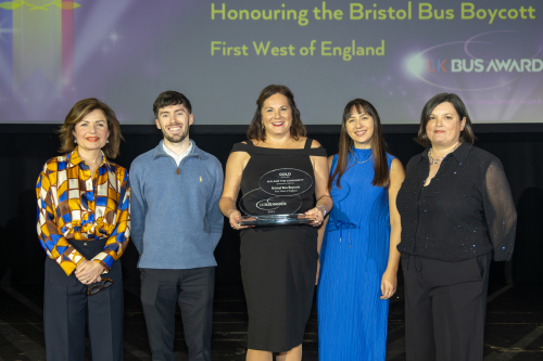 UK-BUS-AWARDS-WINNERS-MW-25